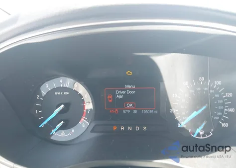 2013 Ford Fusion Se z USA, uszkodzony, nr VIN 3FA6P0HR3DR368404